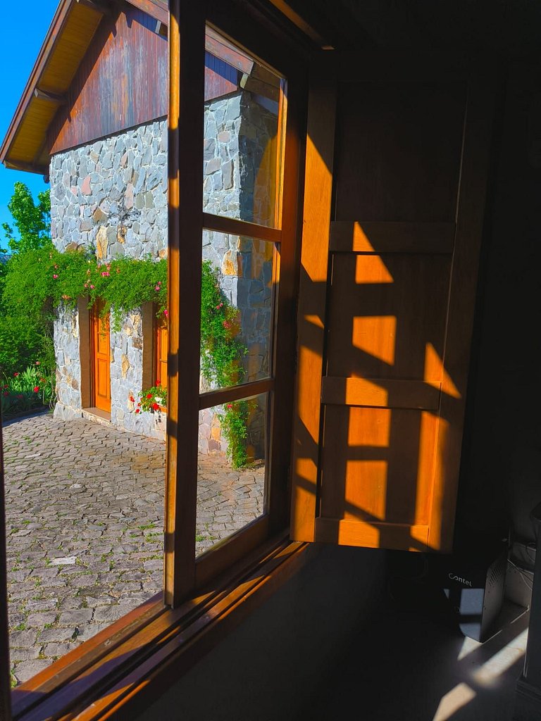 Casa Rocca com Vista Incrível do Vale dos Vinhedos