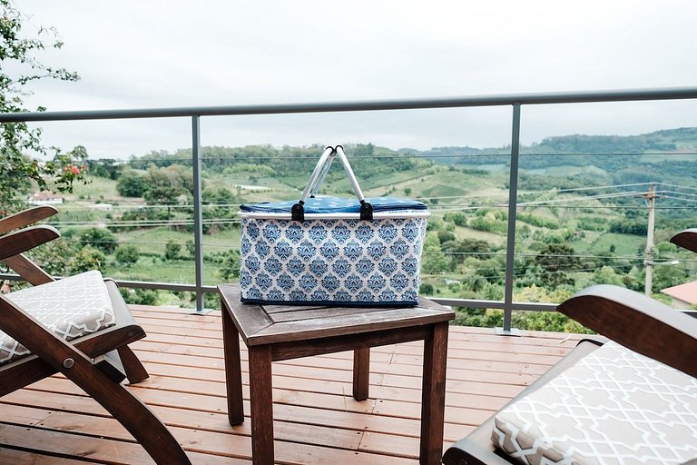 Casa Paterna Vista Única para o Vale dos Vinhedos