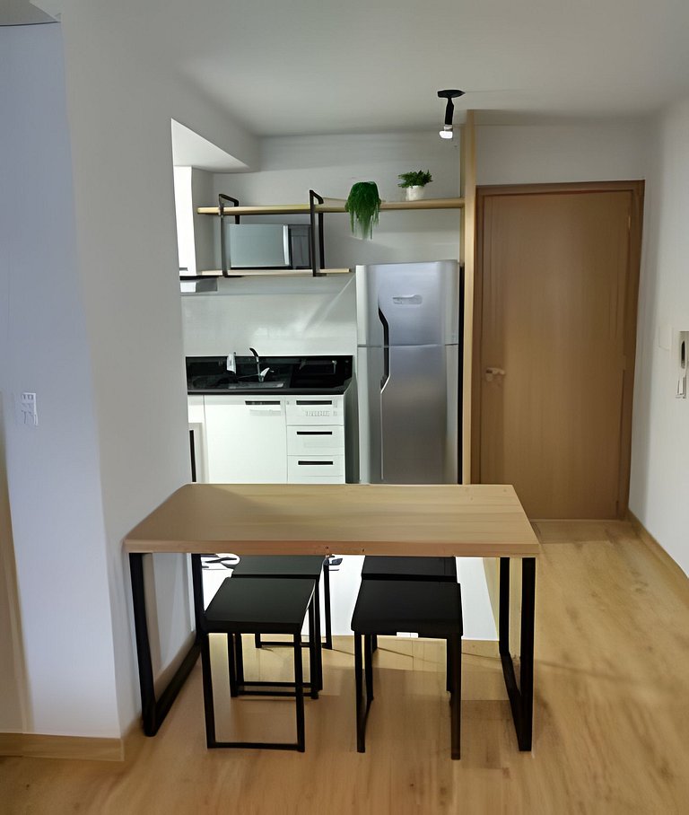 Apto Moderno com Vista em Excelente Localização