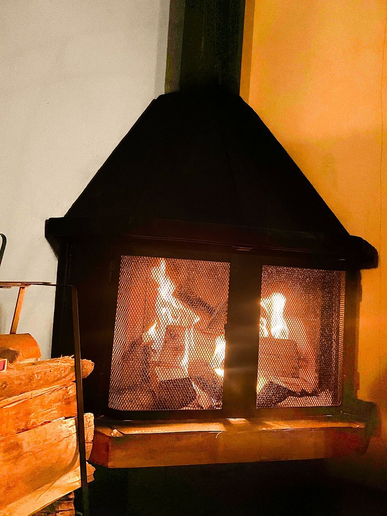 Casa Paterna Vista para o Vale em 6x Sem Juros