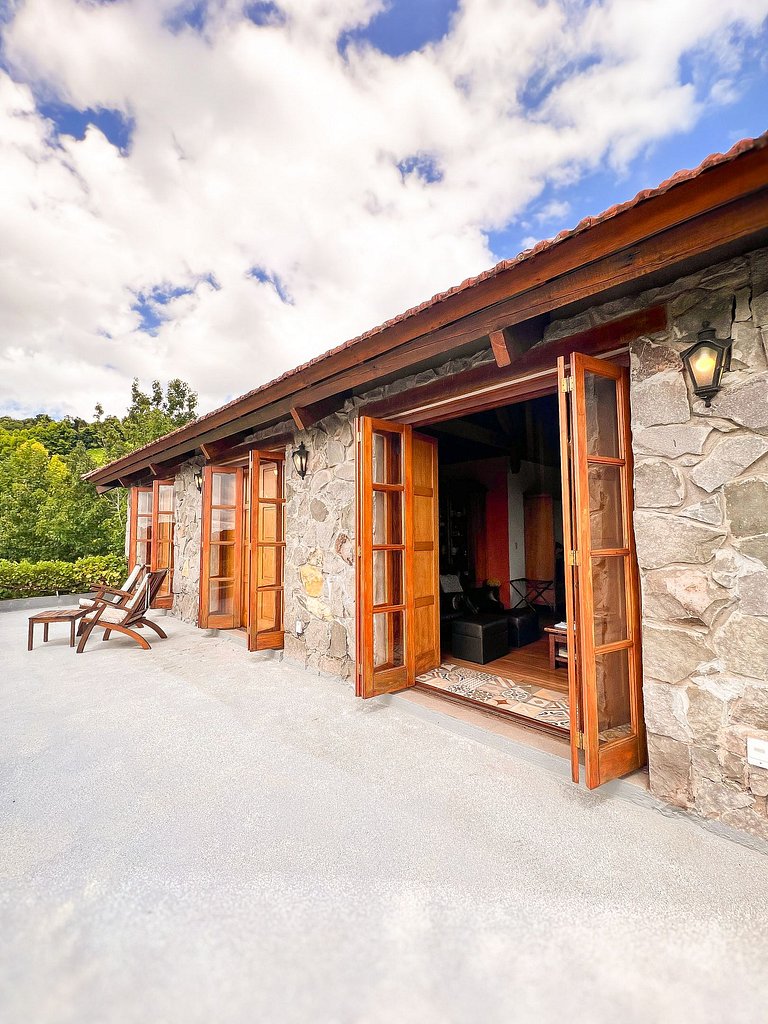 Casa Paterna Vista Única para o Vale dos Vinhedos