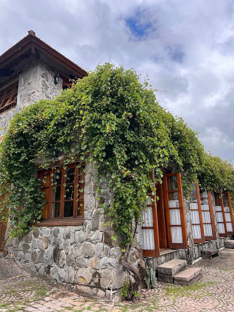 Casa Rocca com Vista Incrível do Vale dos Vinhedos