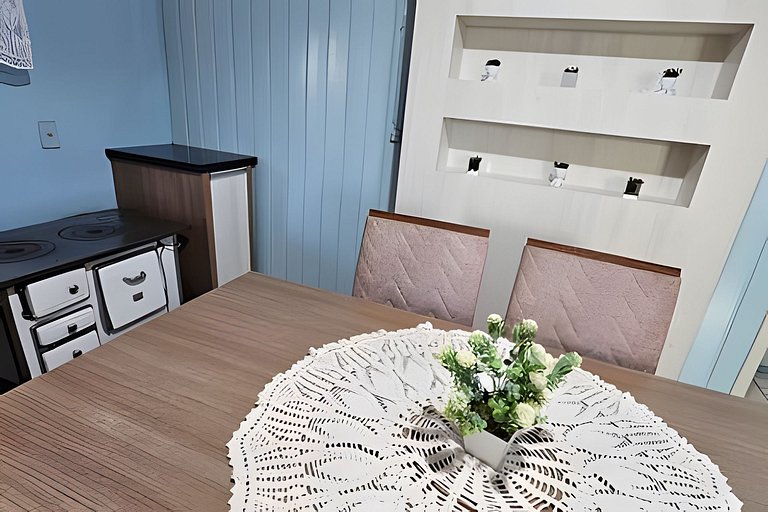 Casa Completa com Fogão a Lenha e Churrasqueira
