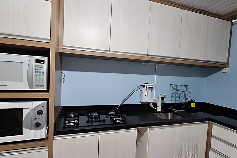 Casa Completa com Fogão a Lenha e Churrasqueira