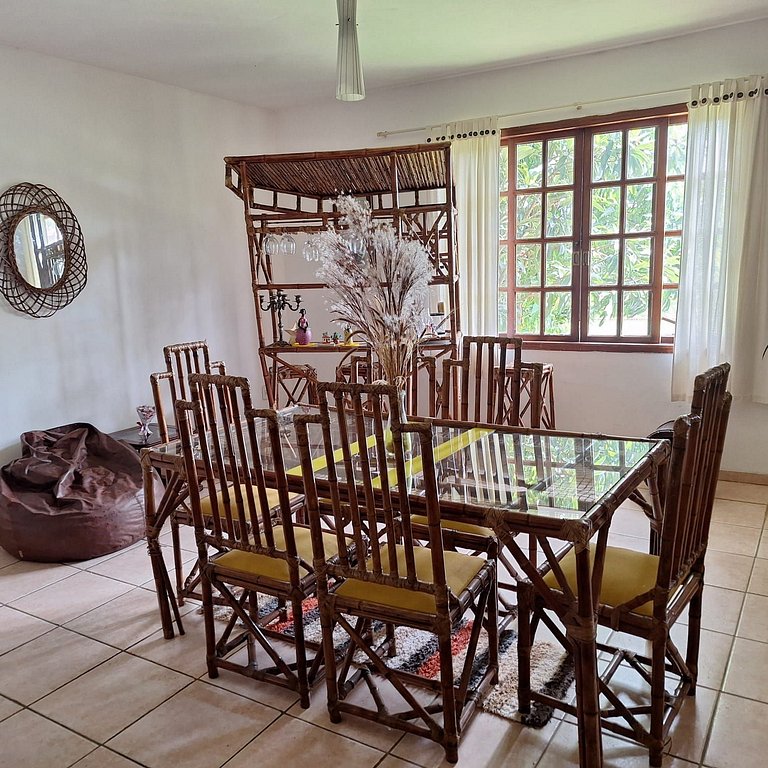 Charmoso Quarto com Vista para a Serra do Elefante