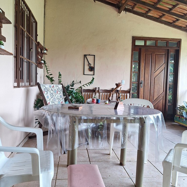 Charmoso Quarto com Vista para a Serra do Elefante