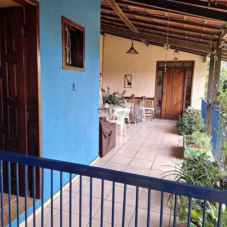 Charmoso Quarto com Vista para a Serra do Elefante