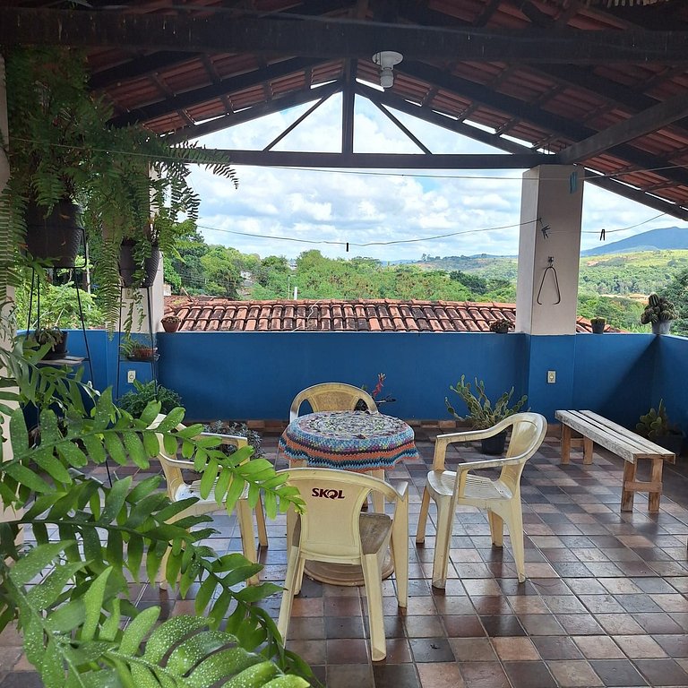 Charmoso Quarto com Vista para a Serra do Elefante