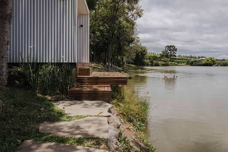 Refúgio com Lago Privativo no Vale dos Vinhedos