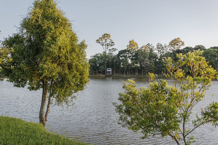 Refúgio com Lago Privativo no Vale dos Vinhedos