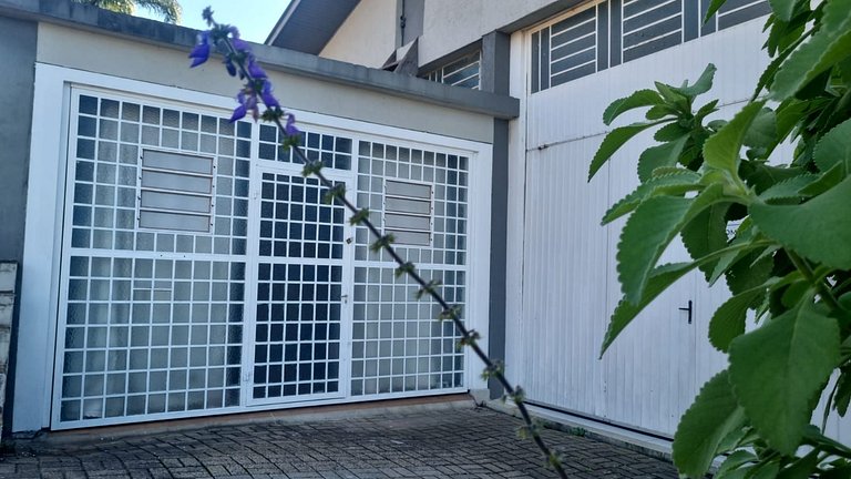 Studio Amplo e Próximo ao Centro de Eventos em Bento Gonçalv