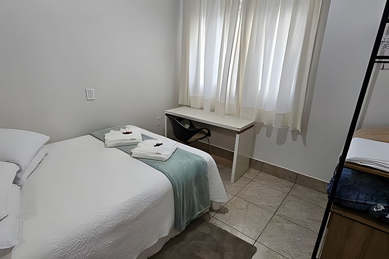 Casa com Lareira e Ar Condicionado Bem Localizada