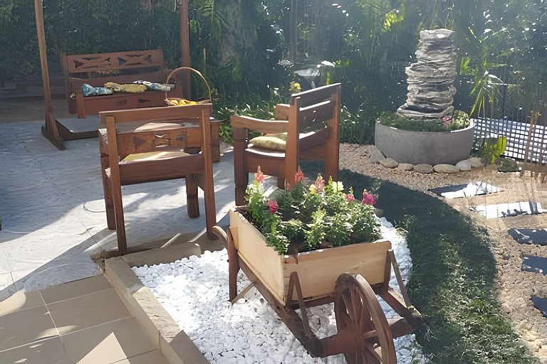 Casa com Lareira e Ar Condicionado Bem Localizada