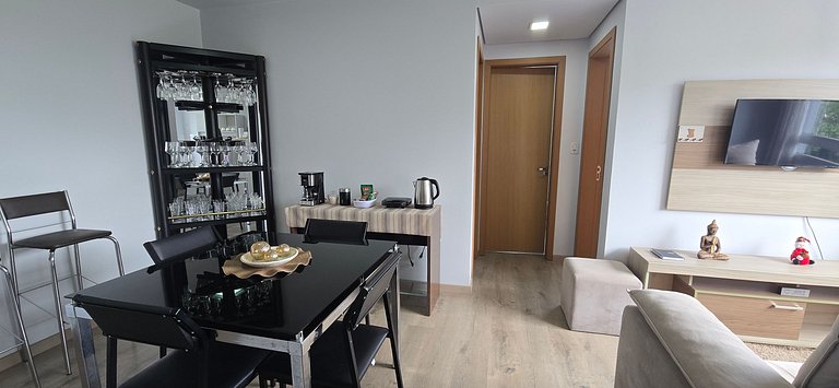Apê em Bento com vista, churrasqueira e ótima localização
