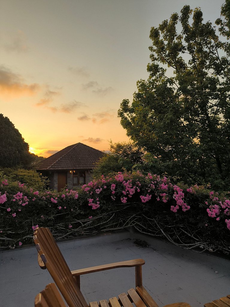 Casa Ervilhas com Vista Incrível no Vale