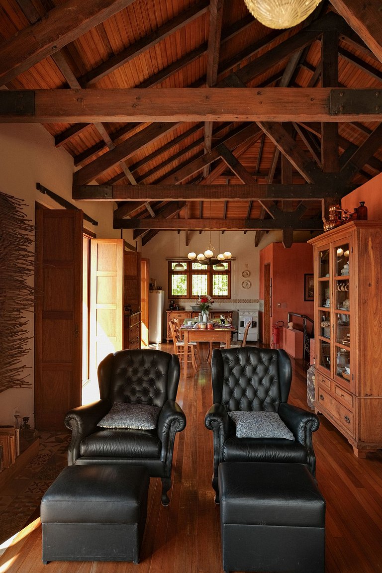 Casa Paterna Vista Única para o Vale dos Vinhedos