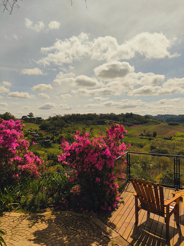 Casa Rocca com Vista Incrível do Vale dos Vinhedos